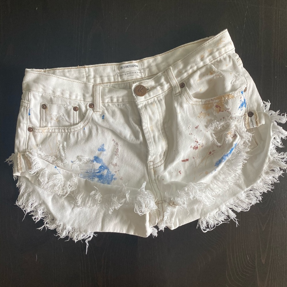 One X One Teaspoon White Paint splattered shorts